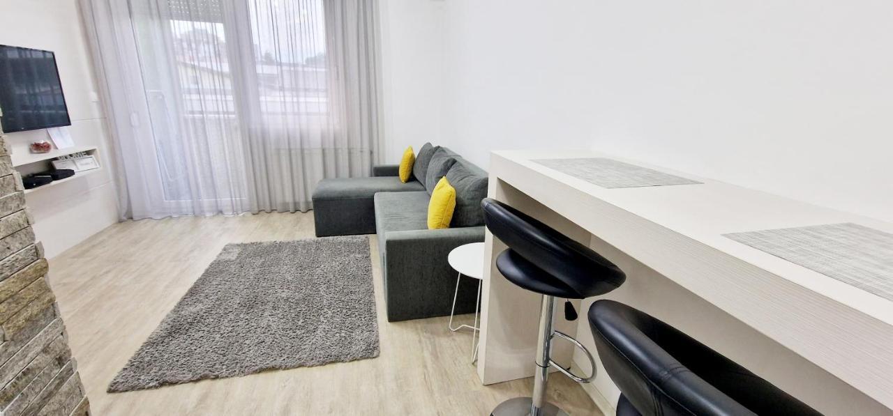 7 Apartment