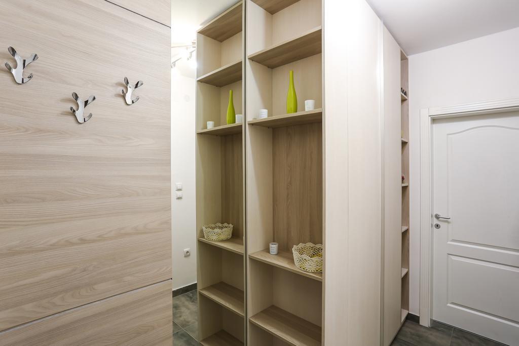 Apartment 7 *